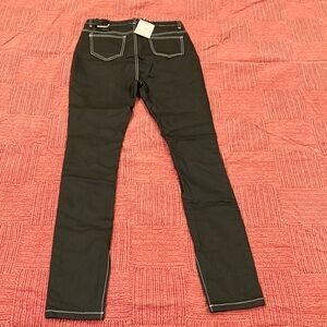 Missguided size 6 women’s Black Skinny Jeans look leggings